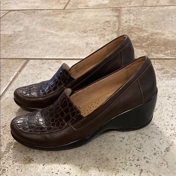 Naturalizer Shoes - NWOB Naturalizer Loafers